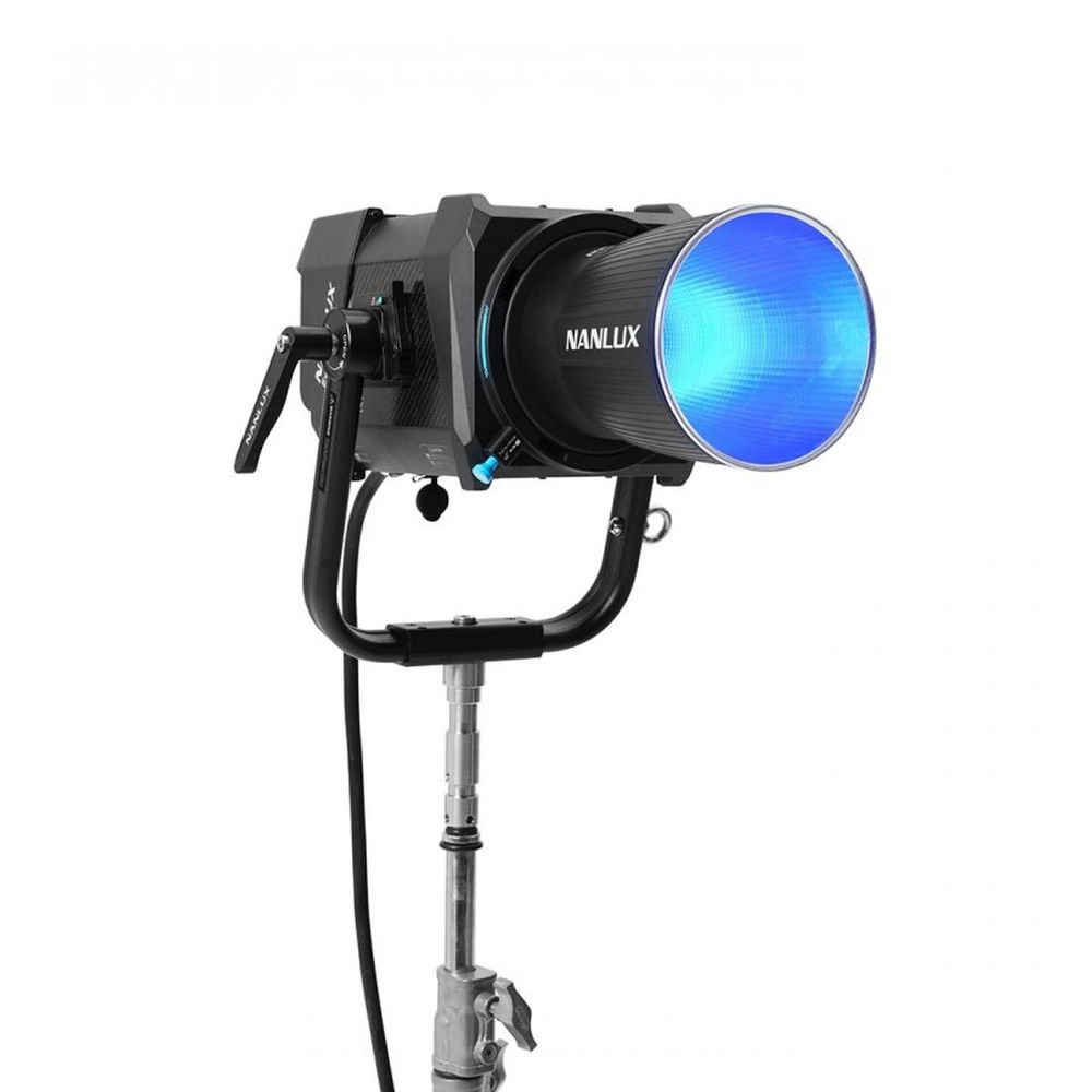 Nanlux Evoke 900C RGBLAC Spot Light