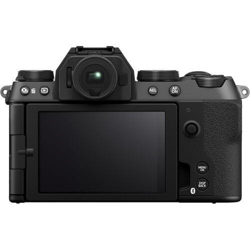 Fujifilm X-S20 + XF 16-80mm