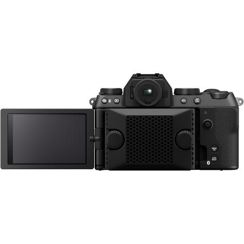 Fujifilm X-S20 + XF 16-80mm