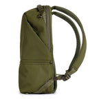Urth Arkose 20L Backpack + Camera Insert (green)