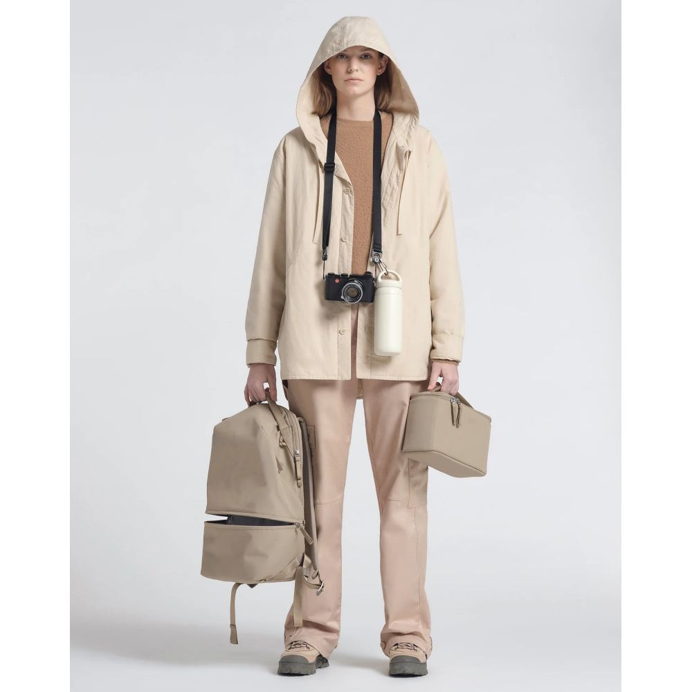 Urth Arkose 20L Backpack + Camera Insert (beige)