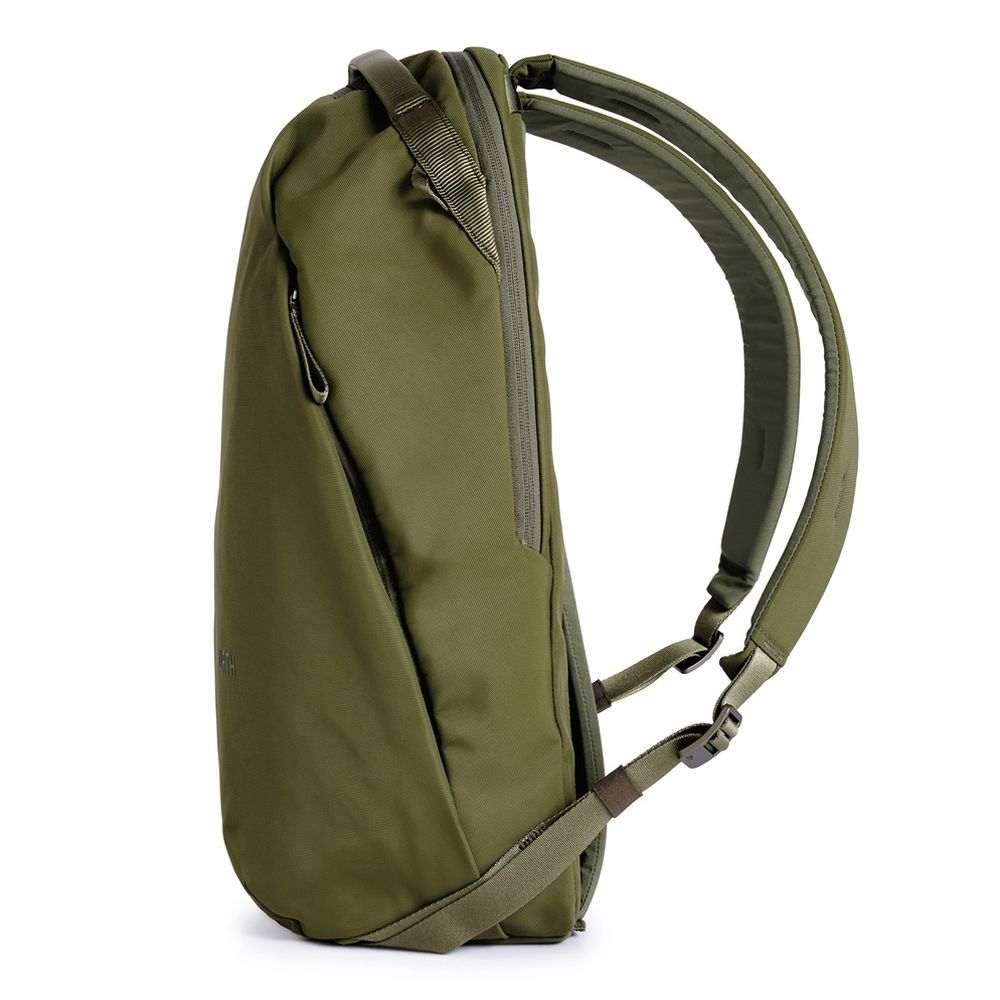 Urth Norite 24L Backpack + Camera Insert (green)