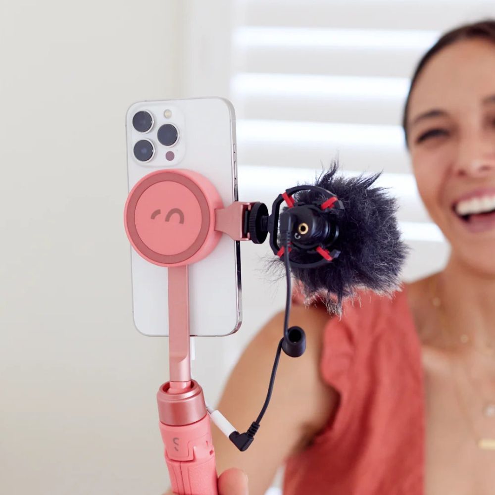 ShiftCam ProMic Shotgun microphone for smartphones