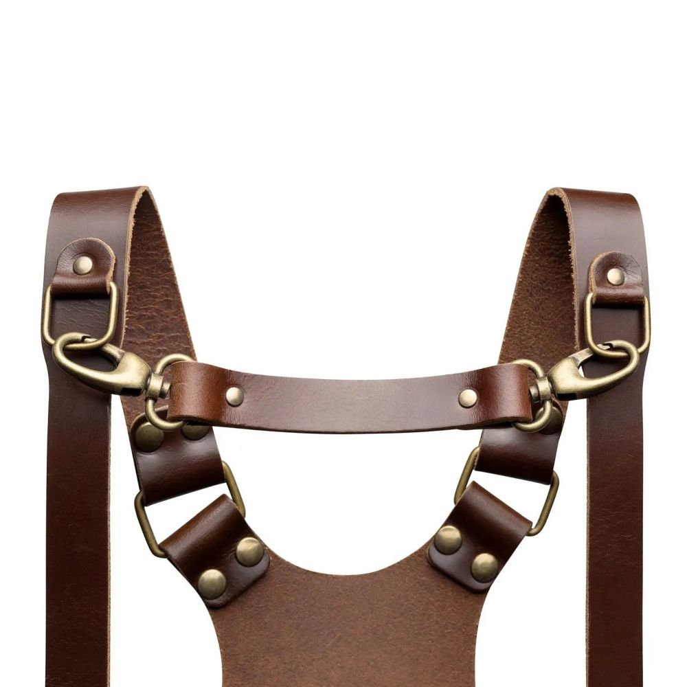 The Hantler Chest strap Brandy / Old silver, 22cm