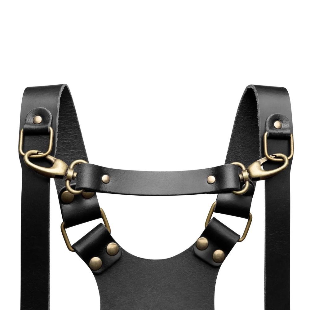 The Hantler Chest strap black / Brass, 22cm