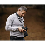 The Hantler Camera Neck strap Classic black / Brass