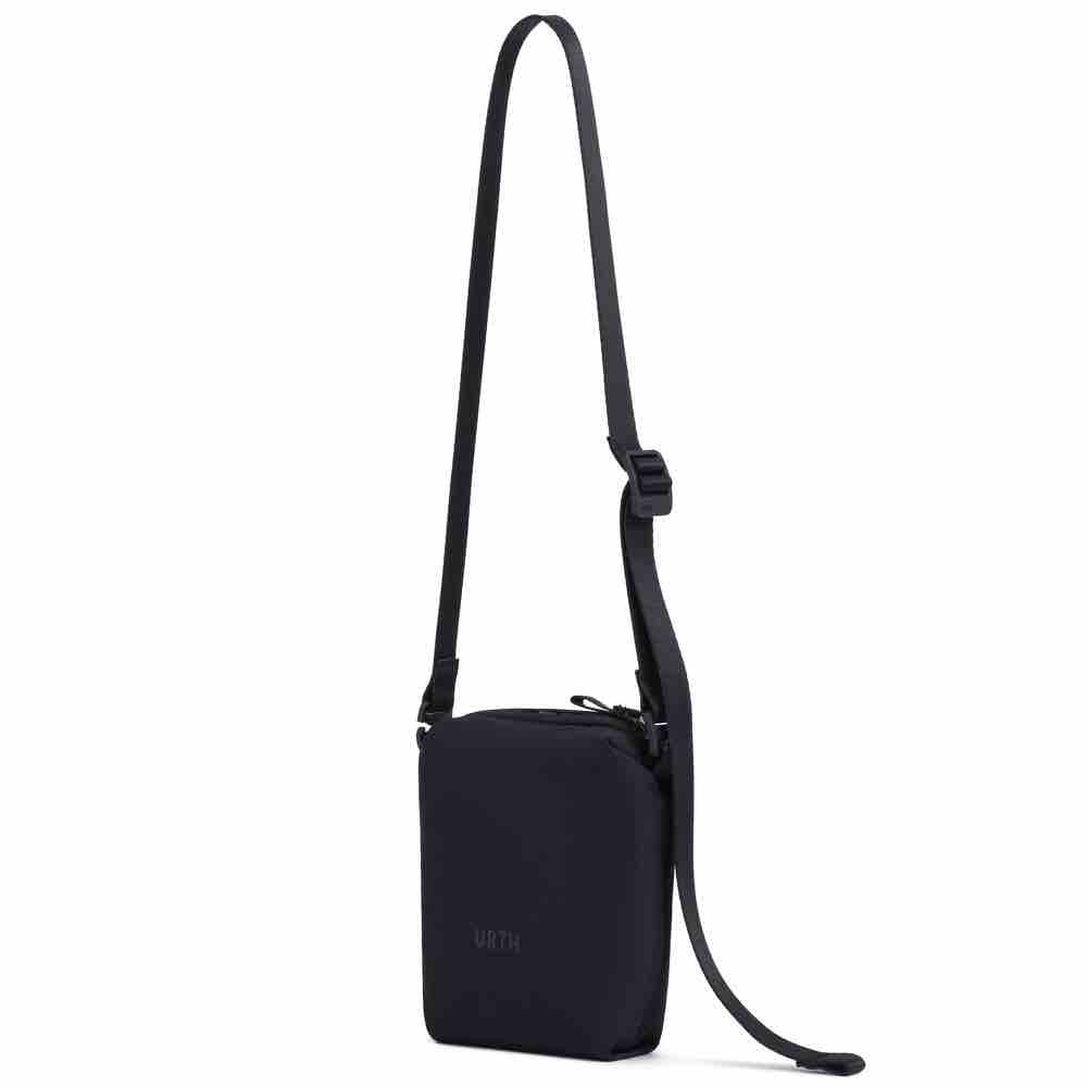 Urth Andesite Camera Pouch, black