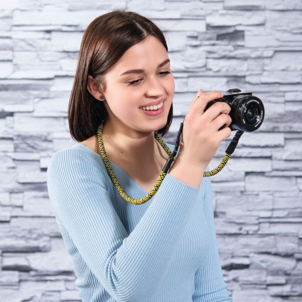 Hama Braid 120 camera strap, black/yellow