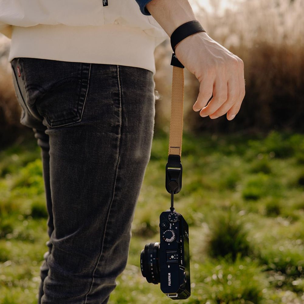 Peak Design Cuff - Coyote Camera Strap