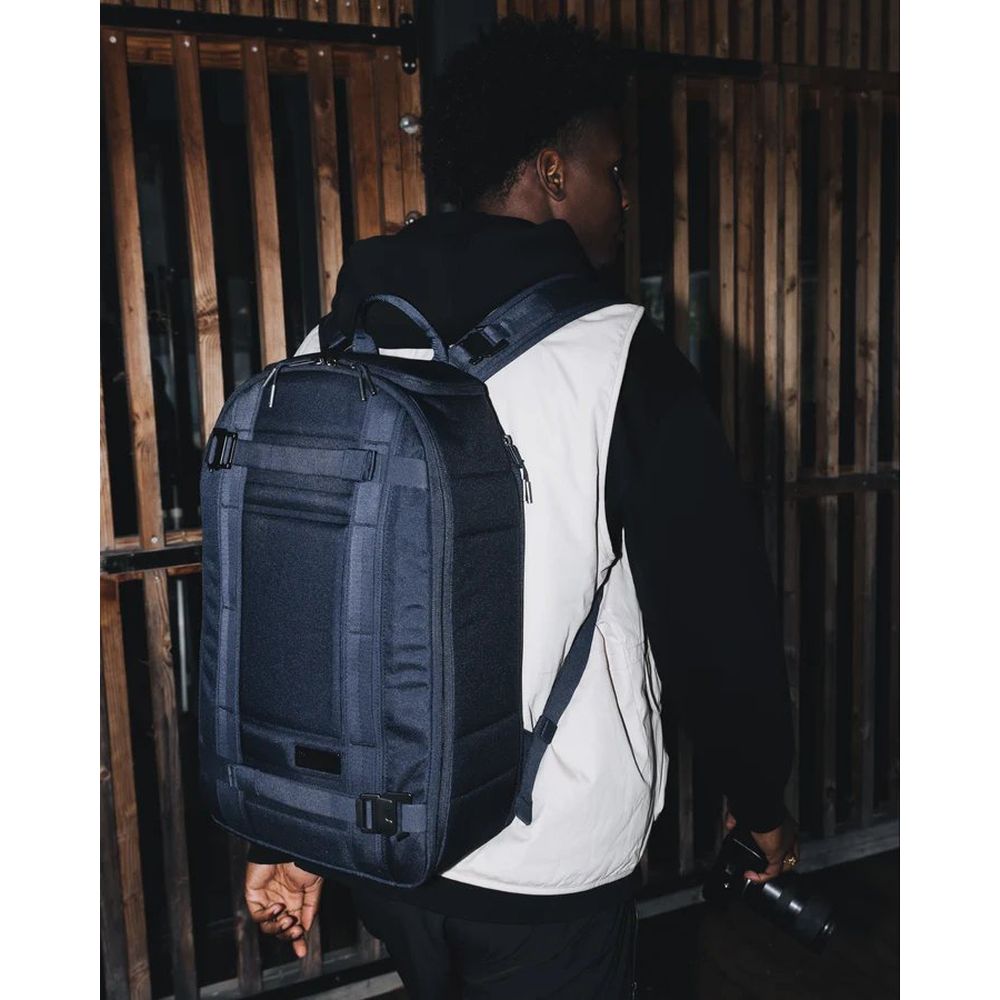 Db™ Ramverk Backpack 21L, Blue Hour