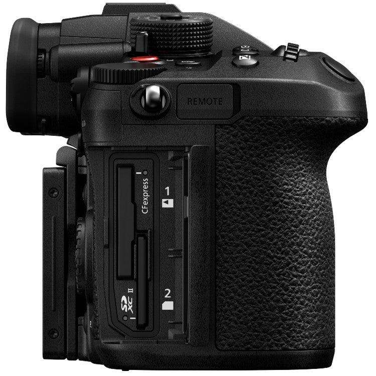 Panasonic Lumix DC-GH7 body + MFT 12-60mm f/3.5-5.6 ASPH Power OiS Lumix G Vario