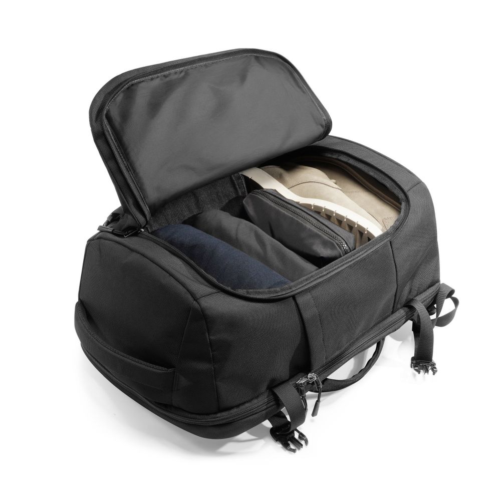 Tomtoc Navigator-T66 Travel Laptop backpack, black