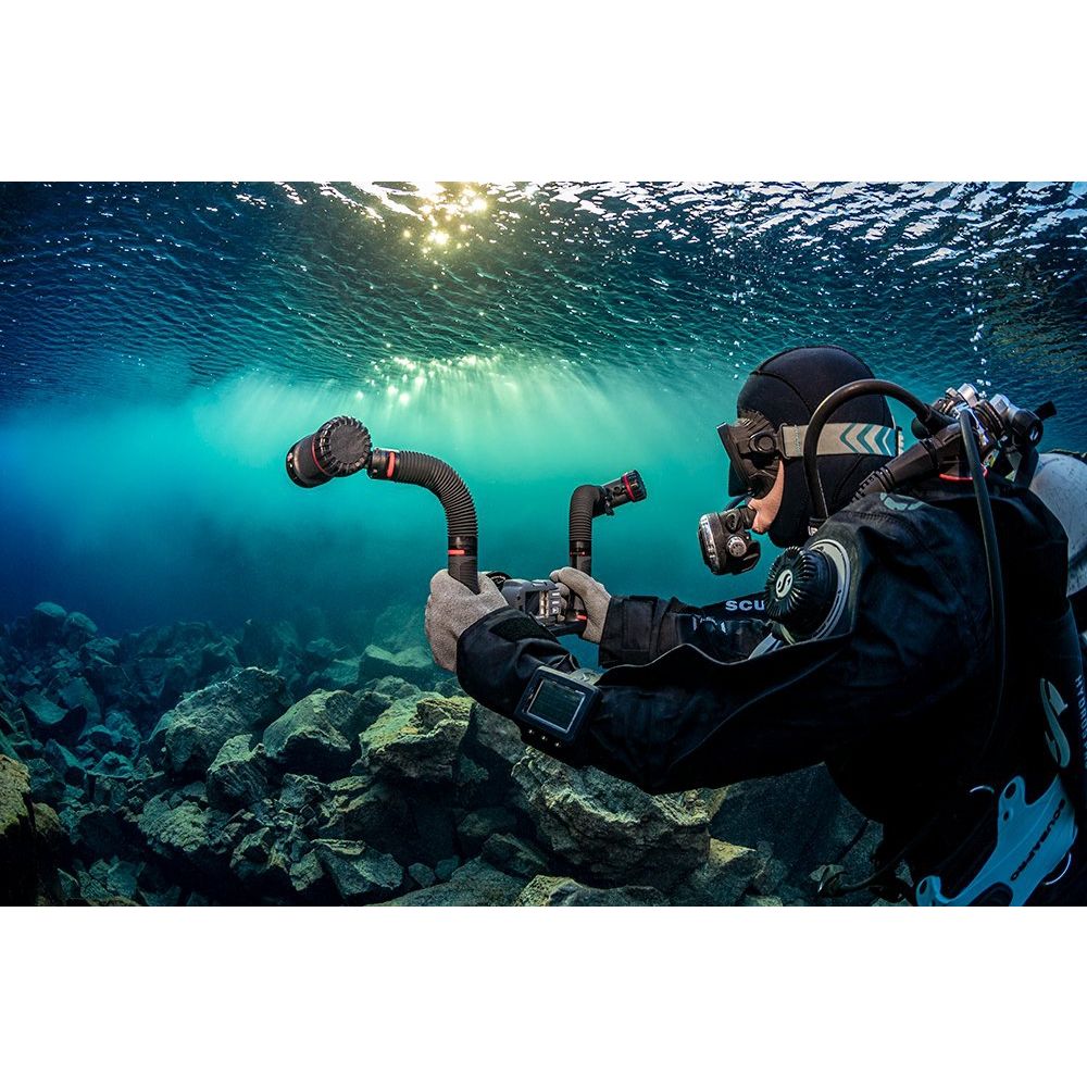 Sealife Sea Dragon 5000+ Color Boost COB LED Photo-Video Light (incl. Light Head, Flex-Connect YS & 1" Ball Joint Adapter, Battery & Charger)