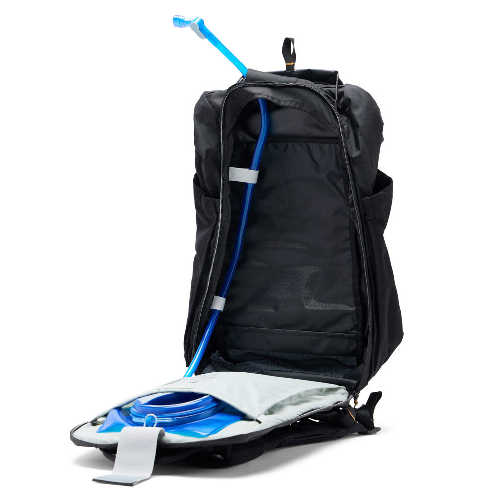Peak Design Outdoor Backpack 45L Black