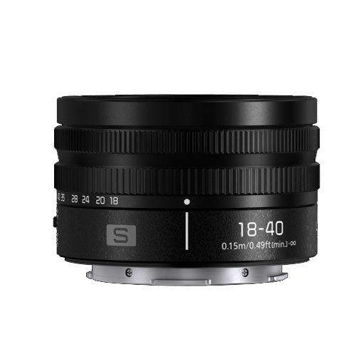 Panasonic Lumix S9 Jet Black + Lumix S 18-40mm f/4.5-6.3