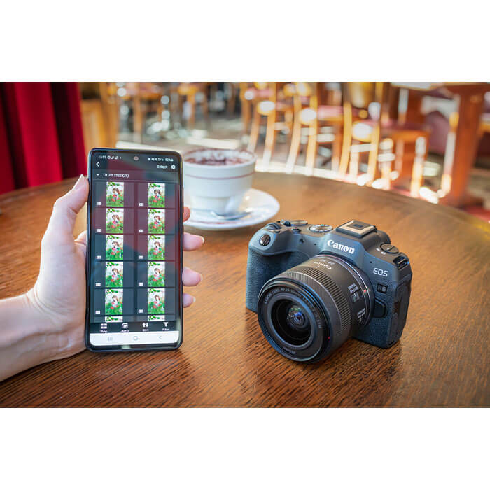 Canon EOS R8 body + RF 28-70mm f/2.8 IS STM