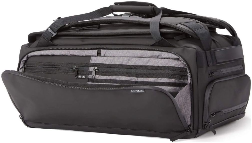 Gomatic 40L Travel Bag V2