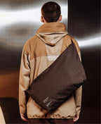 D_b_ Ramverk Pro Sling bag 24L Espresso