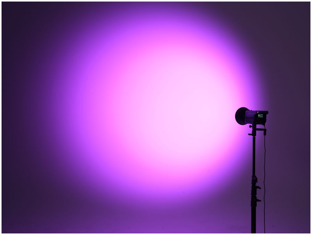 Nanlite FC-120C LED RGBW Spot Light