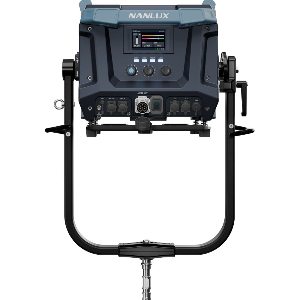 Nanlux Evoke 5000 Bi-colour Spot Light with Reflector and flight Case