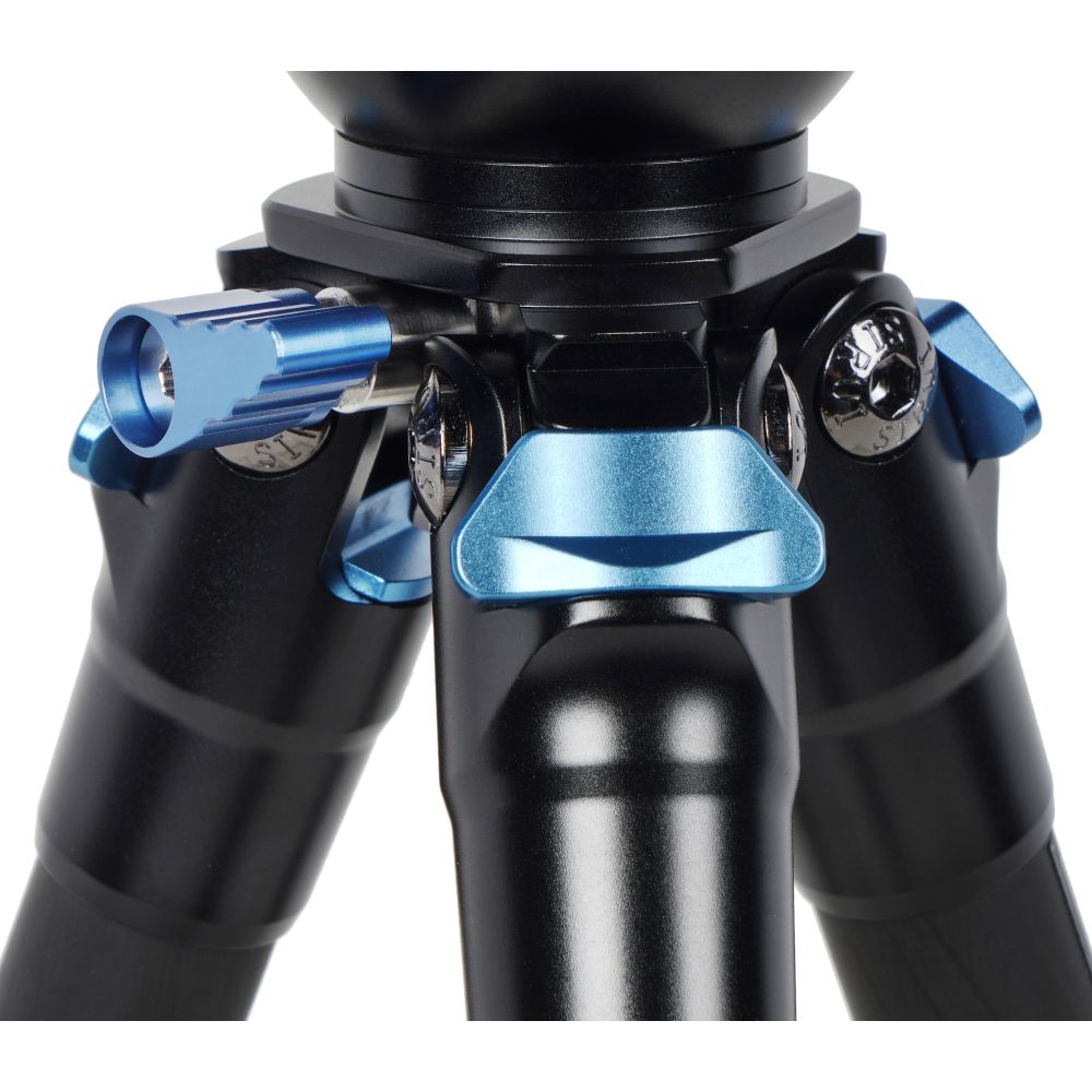 Sirui AM-223L Compact Travel tripod with Leveling Base