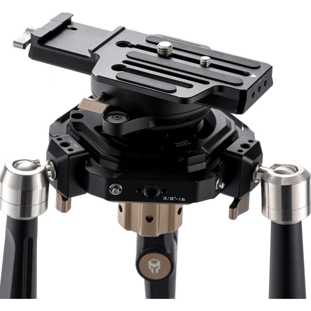 Tilta Hydra Articulating Car Mounting System with Electronic Suction Cups with battery