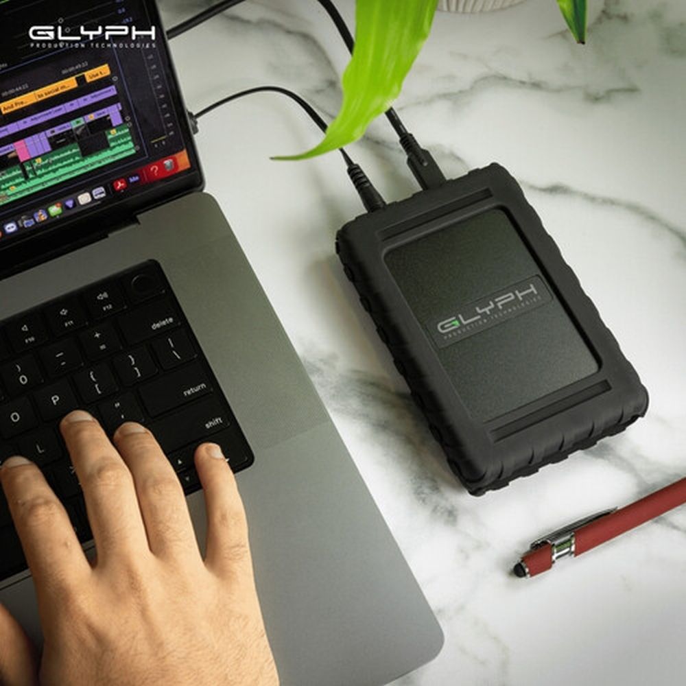 Glyph Blackbox Plus SSD U.2 30.72 TB PRO, USB-C(3.2, Gen2), External Power