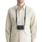 Artisan & Artist ACAM 307A Camera strap, black