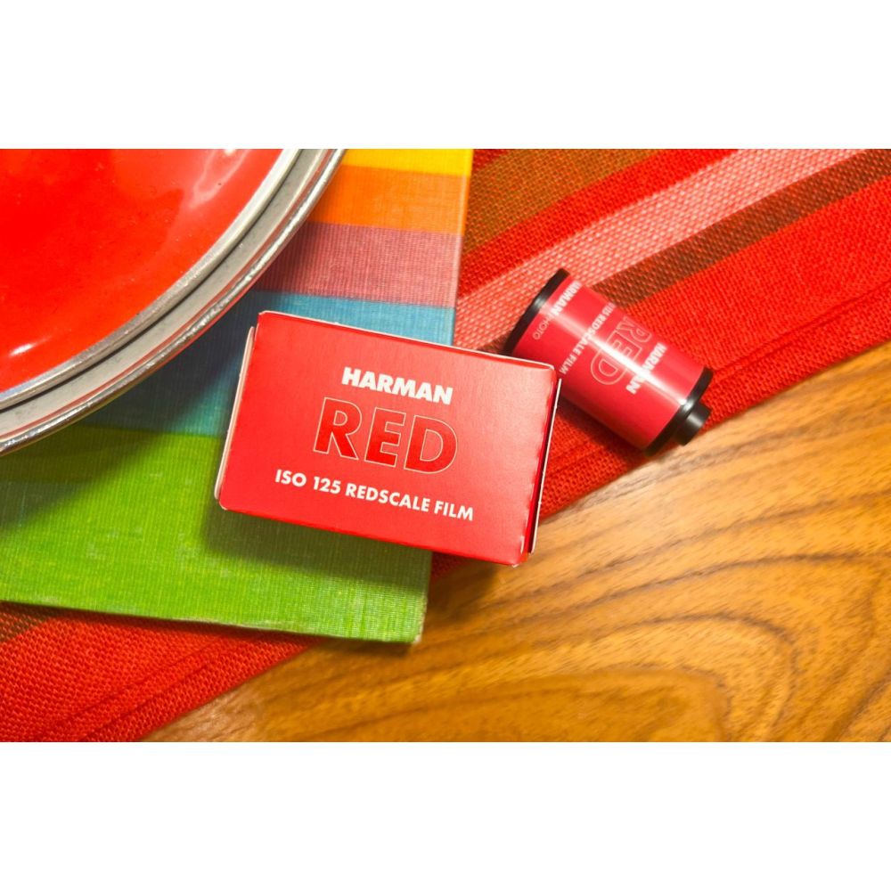 RED 125 film - 120 FORMAT