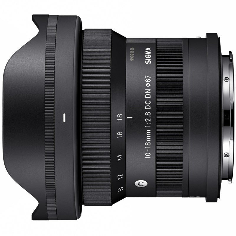 Sony A6700 + Sigma 10-18mm f/2.8 DC DN