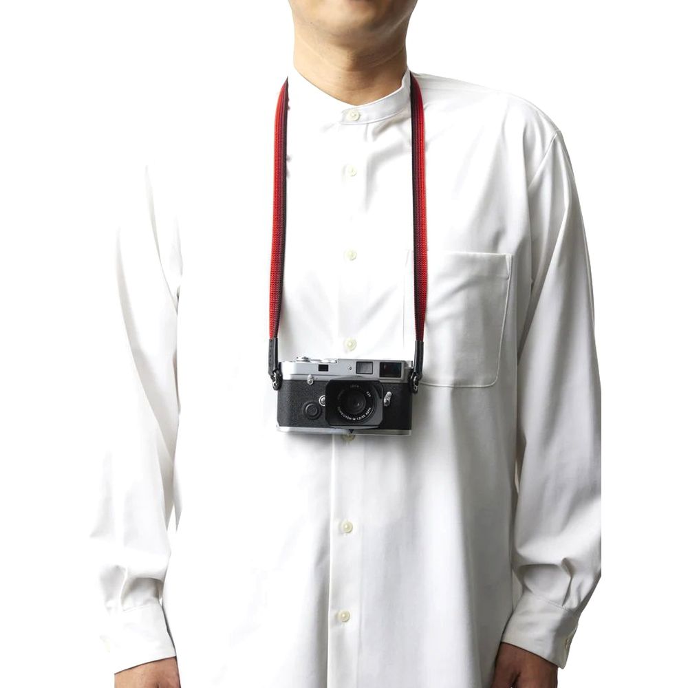 Artisan & Artist ACAM 312A black/red