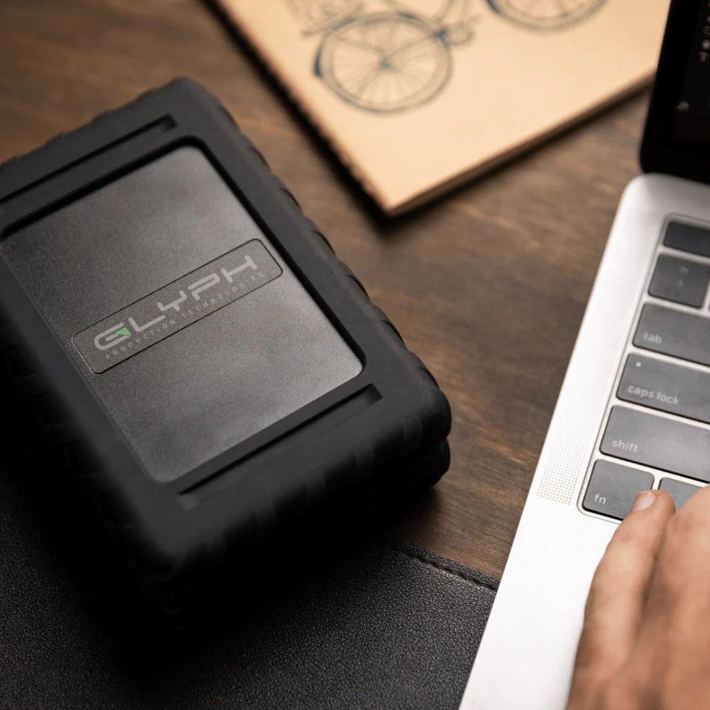 Glyph Blackbox Plus, 4TB Bus-powered, SSD, USB-C (3.2, Gen2)