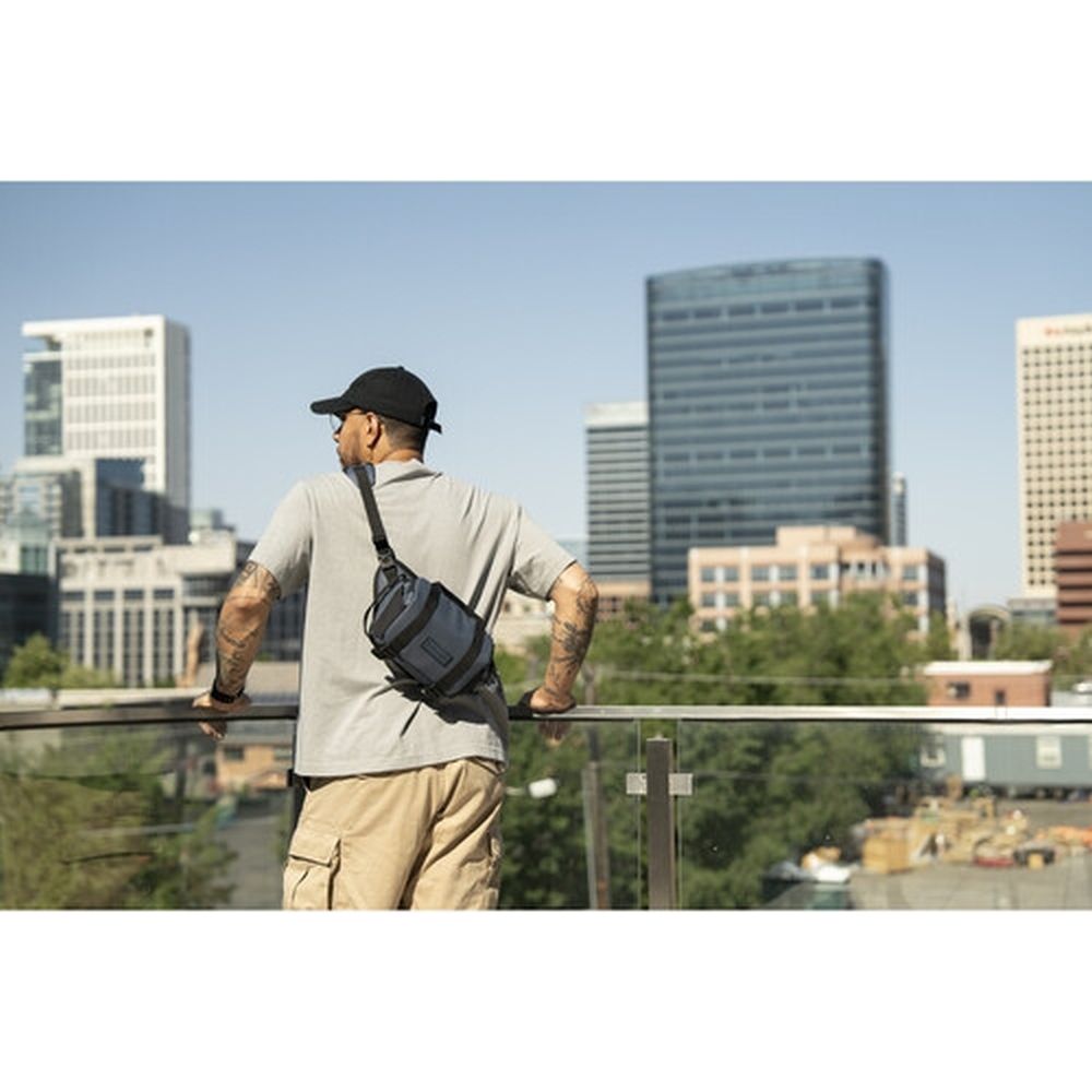 WANDRD ROGUE Sling 4L Aegean Blue V2