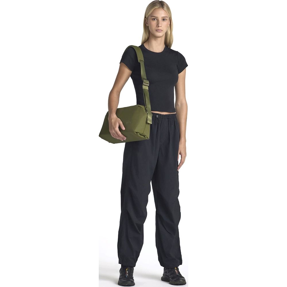 Urth Dolomite Camera Sling 8L, green