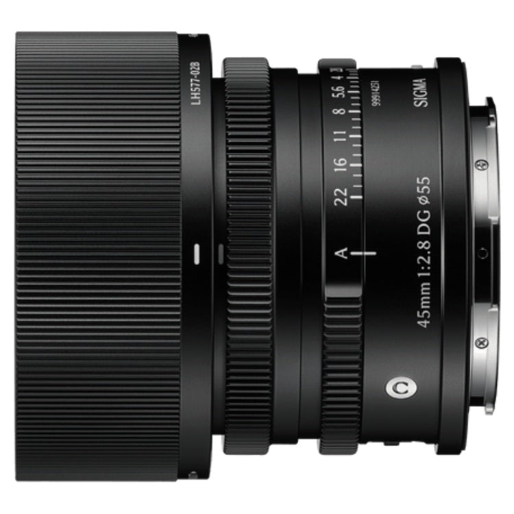 Panasonic Lumix S9 Body Jet Black + Sigma 45mm f/2.8 DG Contemporary L-mount - black
