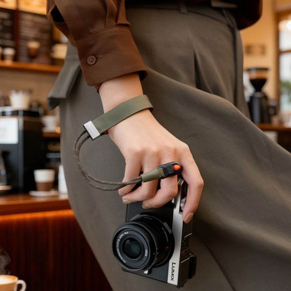 PGYTech Camera Wrist Strap Slim, Vintage-Olive Green