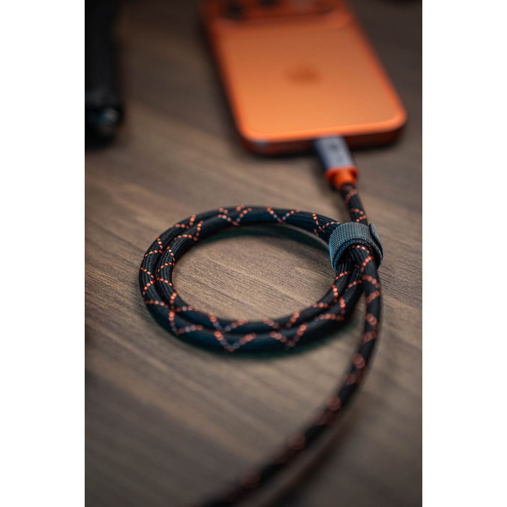Jupio x Pr1meGear Thunderbolt 4 Cable 75cm