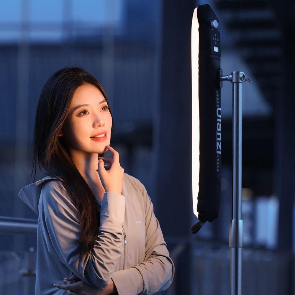Ulanzi UA20 20W Air Tube Light 90cm with built-in battery
