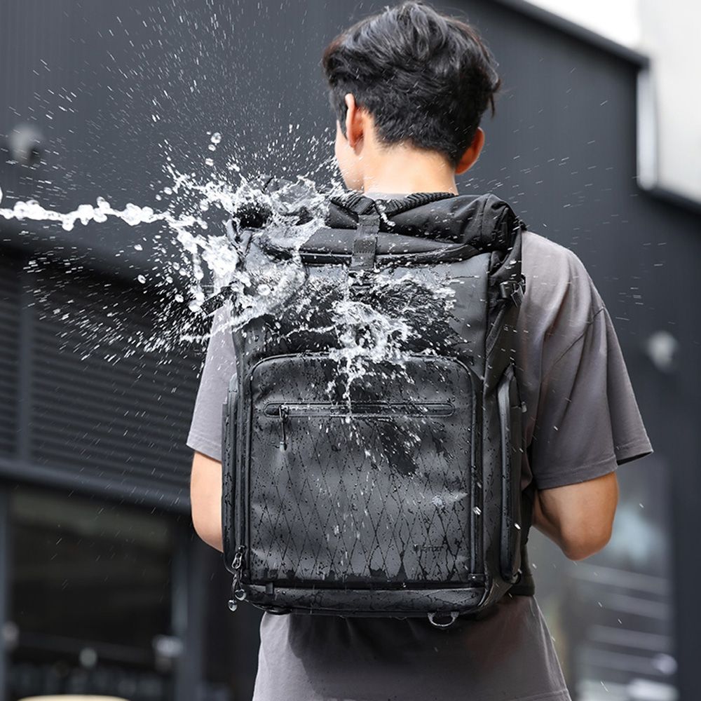 Ulanzi BT01 Business Travel Backpack 32 liters with waist strap