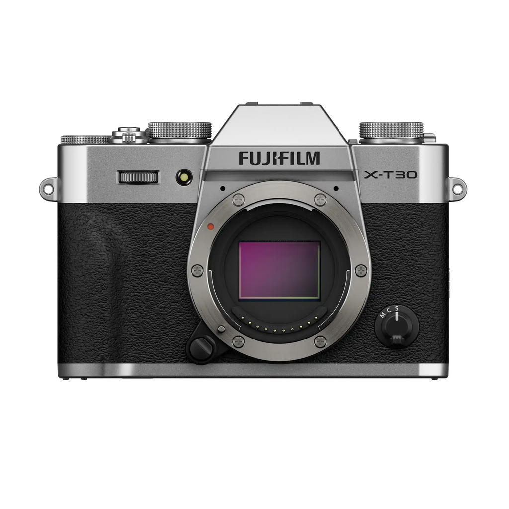 Fujifilm X-T30 III silver + XC 13-33mm f/3.5-6.3 OIS