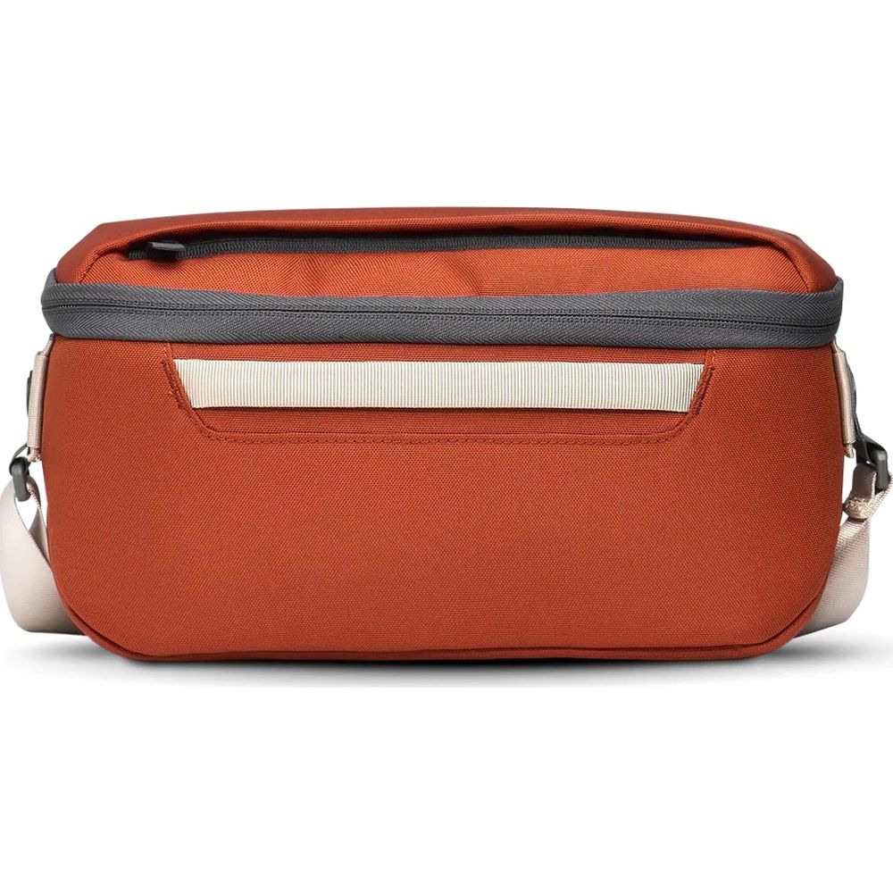Gomatic Luma Camera Sling 9L, Rust Red