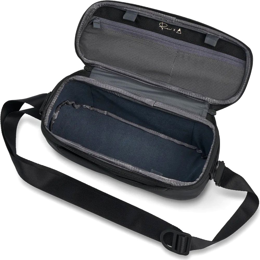 Gomatic Luma Camera Sling 9L, black