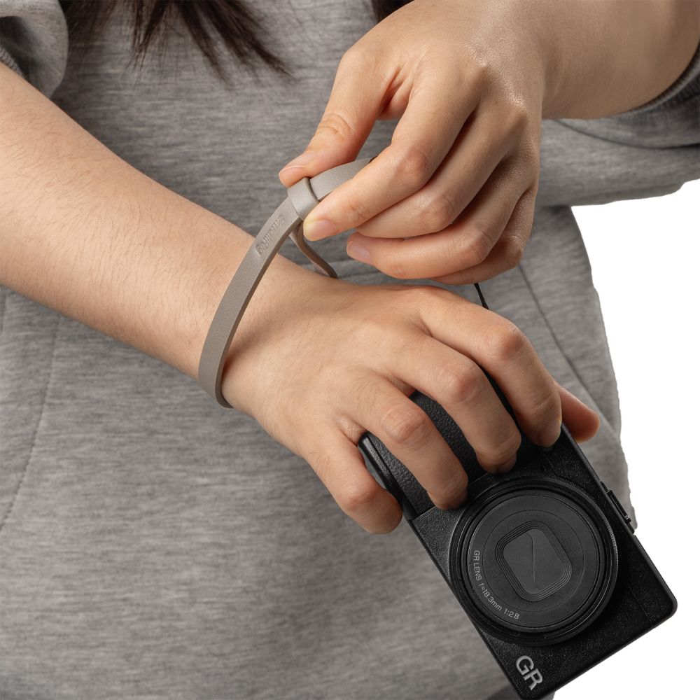 SmallRig 5682 Quick Release Wrist Strap for Ricoh GR Series, Grey