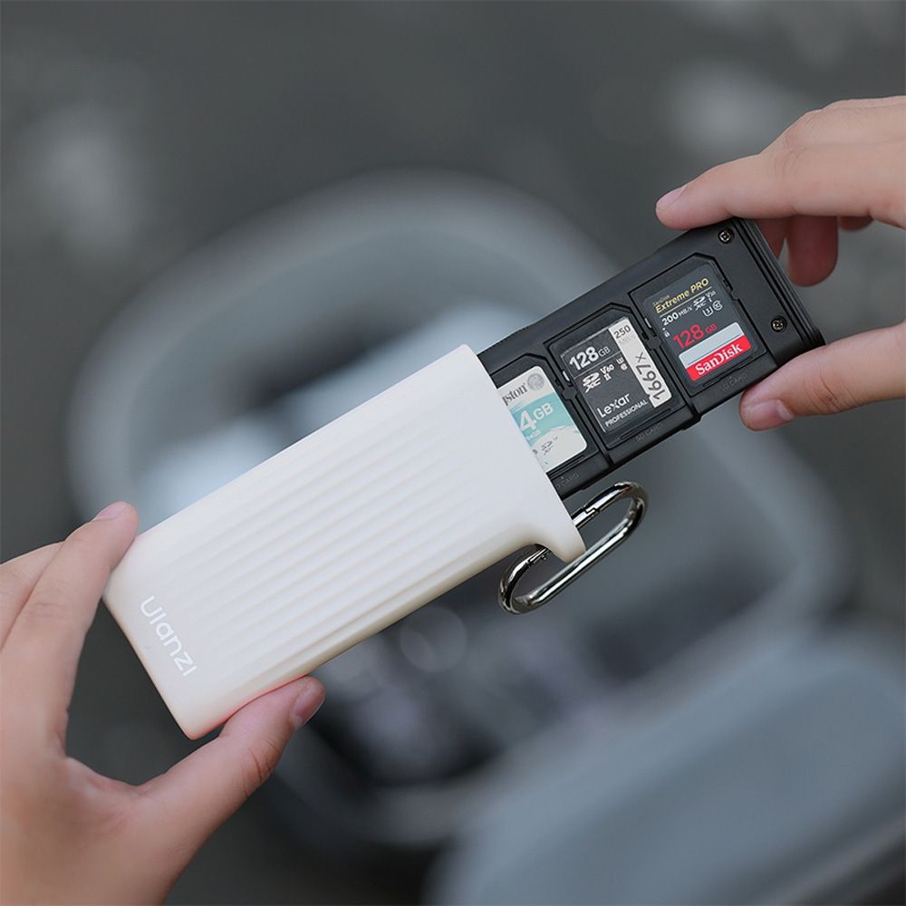 Ulanzi CR2 Card reader Case for SD + Micro-SD + Sim - Gray