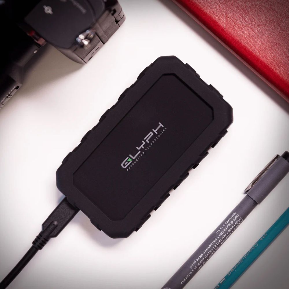 Glyph Atom EX20 High-Intensity USB-C (3.2, Gen 2x2) NVMe SSD Bus-Powered - 1 TB