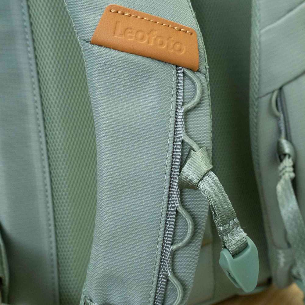 Leofoto Daily Lite Series Backpack 23L - Green incl. Camera Cube