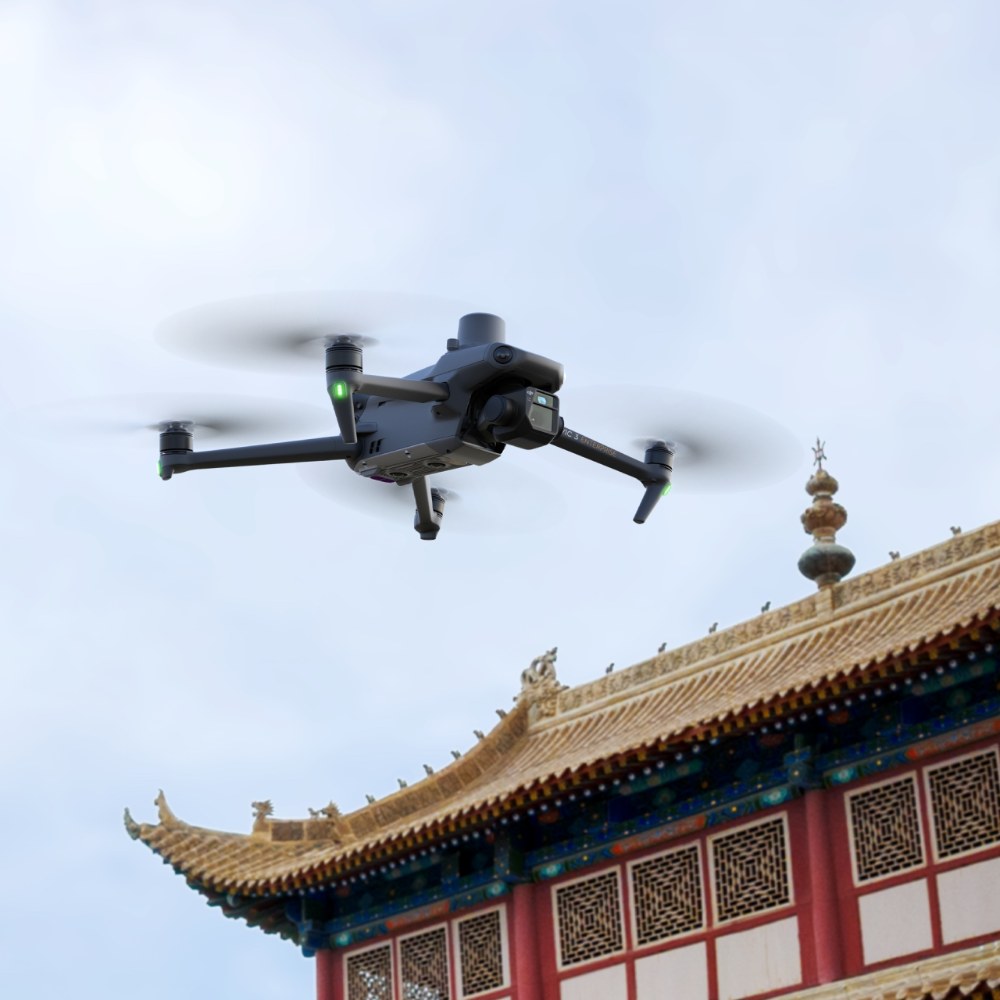 DJI Mavic 3E (EU) - Basic Combo