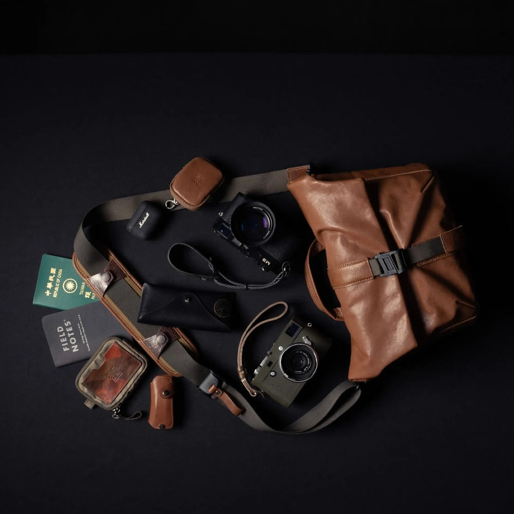 Wotancraft Pilot Travel Camera Bag 7L – Brown Leather