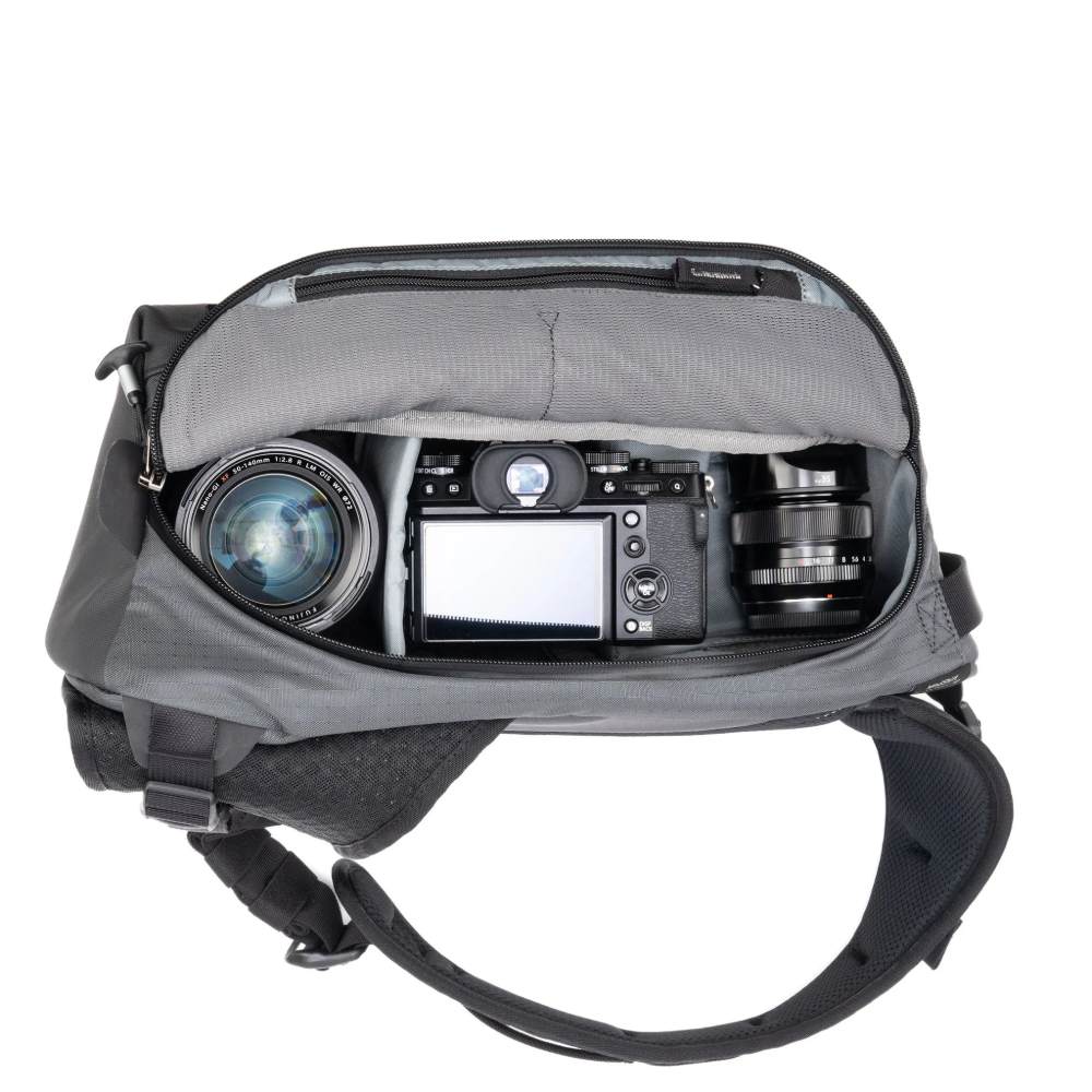 Think Tank PhotoCross 11L Sling bag - Basalt Black