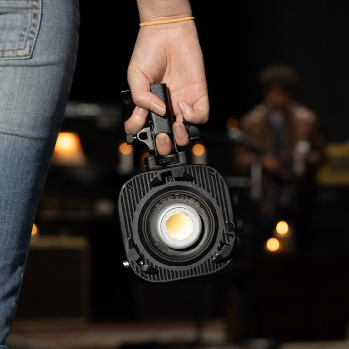 Amaran Halo 60x COB LED Light Bi-colour